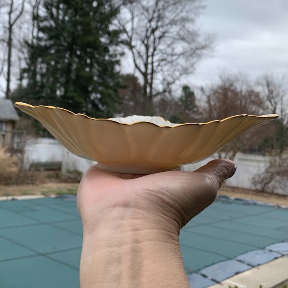 Vtg LENOX Triad Collectible Triangular Dish Trinket - Picture 6 of 11